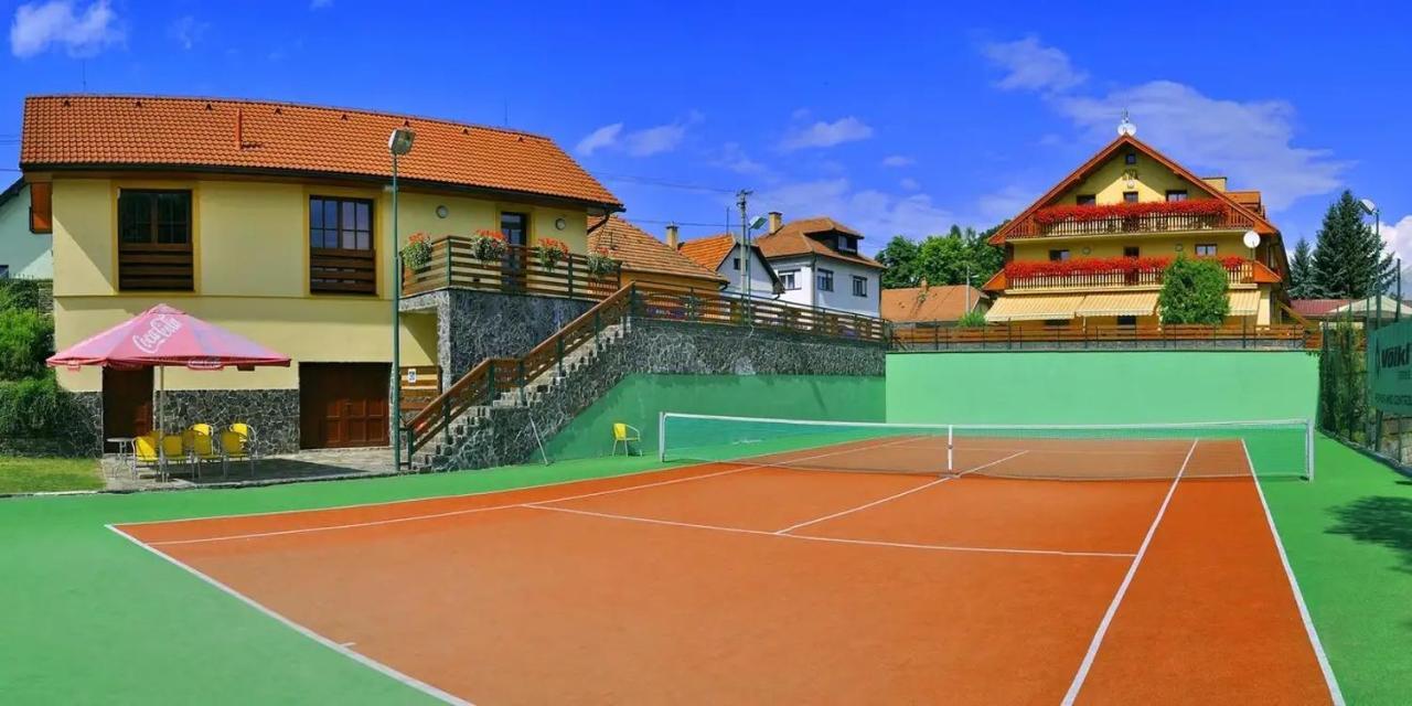Penzion Una Liptovský Mikuláš Exterior foto